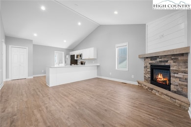 191 Ava Way unit 113, Boone, NC 28607 - photo 6