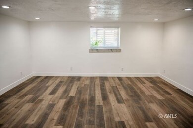 495 E Jessop Ave unit C, Hildale, UT 84784 - photo 2