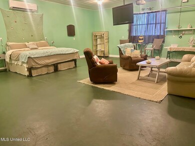 241 Fernwood Dr unit Garage, Pass Christian, MS 39571 - photo 7