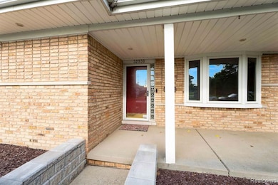 32930 Coventry Place, Warren, MI 48093 - photo 6