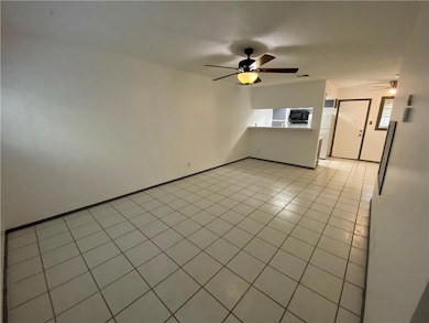 2413 Leon St unit 102, Austin, TX 78705 - photo 5
