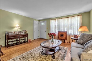 25 Dale Dr, North Tonawanda, NY 14120 - photo 4