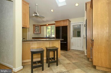 15020 Good Meadow Ct, North Potomac, MD 20878 - photo 3