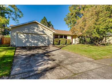 529 Antelope Way, Eugene, OR 97401 - photo 2