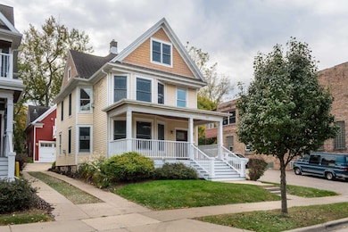 1023 Williamson St unit 2, Madison, WI 53703 - photo 2