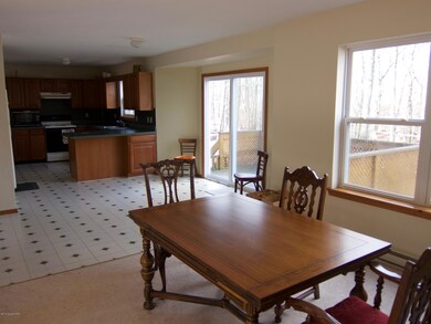 7127 Glenwood Dr, East Stroudsburg, PA 18301 - photo 6