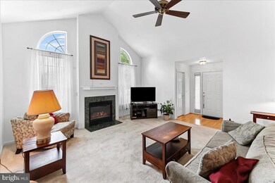 141 Farrington Ln, Souderton, PA 18964 - photo 5