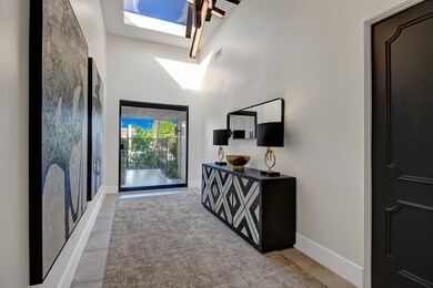 ENTRY HALL REVERSE DETAIL MLS