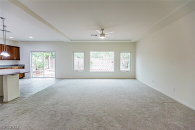 6227 Fielding Hills Rd, Las Vegas, NV 89118 - photo 6