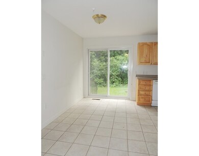 4 Caesar Jones Way unit 10, Bedford, MA 01730 - photo 4