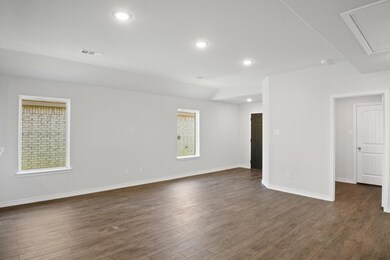 1710 Luke St, Ennis, TX 75119 - photo 4