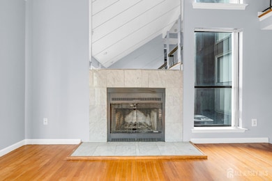 384 Westgate Dr, Edison, NJ 08820 - photo 5