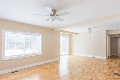 10 Lunis Ave, Rensselaer, NY 12144 - photo 4