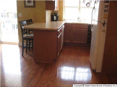 65 Elmwood Park Dr unit 27, Staten Island, NY 10314 - photo 6