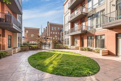 129_Walnut_St_05