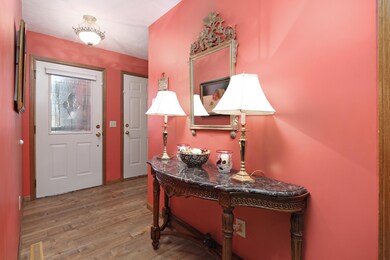 657 pinewood ct-7