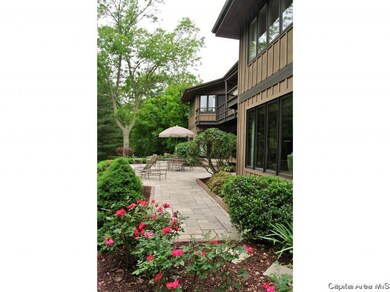 212 Carobeth Dr, Jacksonville, IL 62650 - photo 7