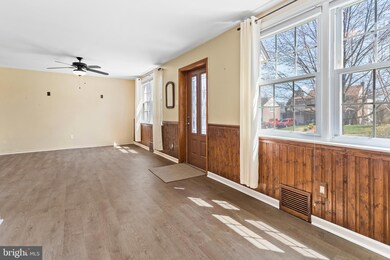 81 Strathaven Dr, Broomall, PA 19008 - photo 4