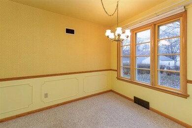 1119 Forest Dr SE, Cedar Rapids, IA 52403 - photo 6