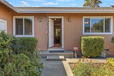 4811 Huntington Ln, Stockton, CA 95207 - photo 4