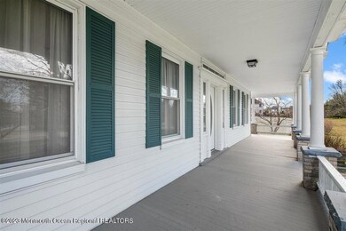 51 Scotts Corner Rd, Cranbury, NJ 08512 - photo 3