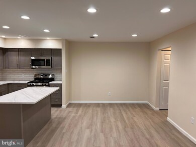 2902 State Hill Rd unit E5, Reading, PA 19610 - photo 4