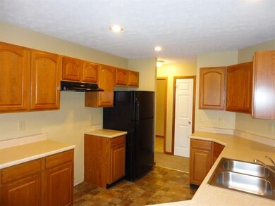 1207 Oak Leaf Rd, Franklin, IN 46131 - photo 4