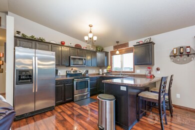 6 Kitchen