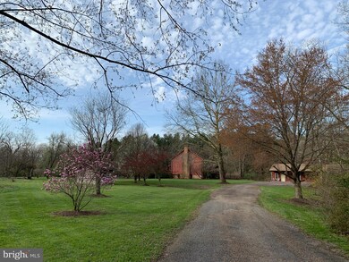 3125 Stoney Creek Rd, Edinburg, VA 22824 - photo 3