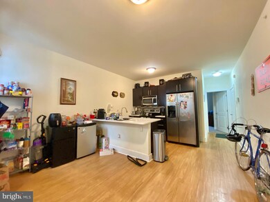 1620 W Jefferson St unit 1, Philadelphia, PA 19121 - photo 2