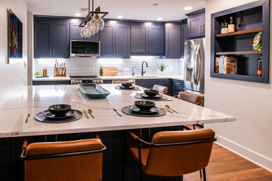 2129 Ammer Ridge Ct unit 102, Glenview, IL 60025 - photo 3