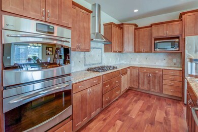 664 Prairie Grass Rd, Oregon, WI 53575 - photo 7