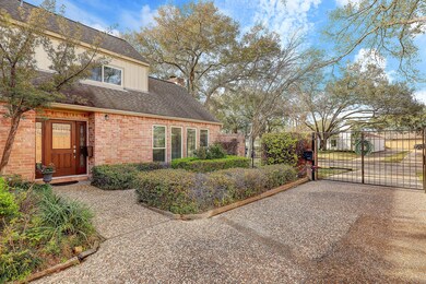 10327 Lynbrook Hollow St, Houston, TX 77042 - photo 2