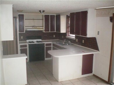 1121 Lapwing Rd, Edmond, OK 73003 - photo 6