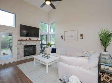 623 Selva Lakes Cir-4
