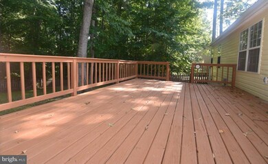 6409 Forest Grove Dr, Fredericksburg, VA 22407 - photo 7