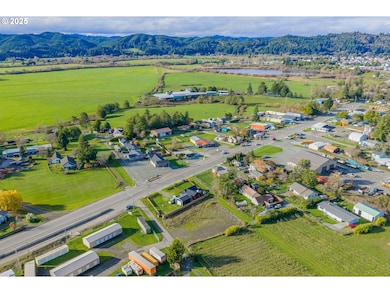 2047 Roseburg Rd, Myrtle Point, OR 97458 - photo 3