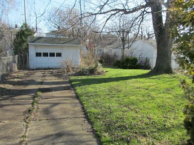 One plus car garage with opener. Fenced back yard.