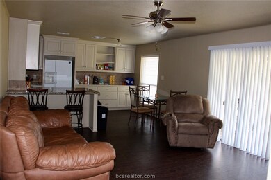 1405 Langford St, College Station, TX 77840 - photo 2