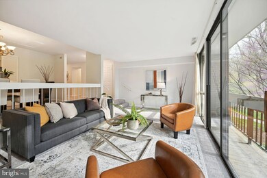 4978 Sentinel Dr, Bethesda, MD 20816 - photo 2