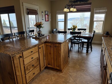 29 W Tamarind Way, Garden City, UT 84028 - photo 5