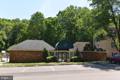 3901 Lyndhurst Dr unit 202, Fairfax, VA 22031 - photo 6