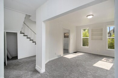 005_1210jamesst_15