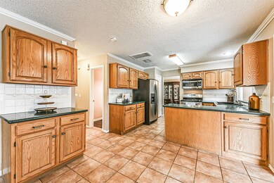 7423 Shangrila Ln, Houston, TX 77095 - photo 6