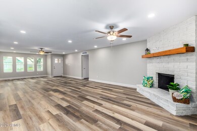 942 W Kiva Ave, Mesa, AZ 85210 - photo 6