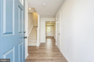 37 F Parsons Blvd, Beverly, NJ 08010 - photo 4