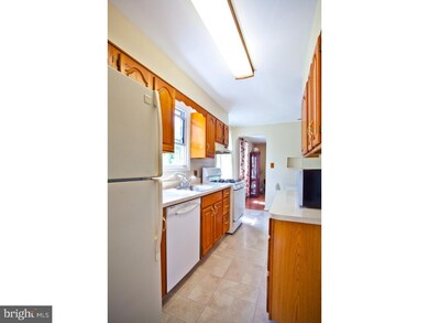 3405 Nathan Ave, Brookhaven, PA 19015 - photo 7