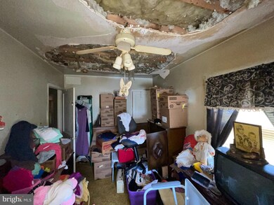 1029 Middlesex Rd, Essex, MD 21221 - photo 3