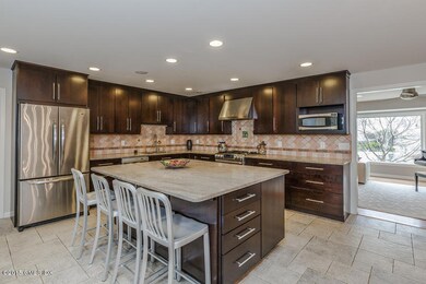 1 Hickory Dr, Greenwich, CT 06831 - photo 4