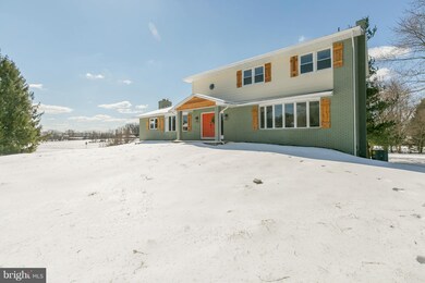 115 Roosevelt Rd, Sykesville, MD 21784 - photo 4